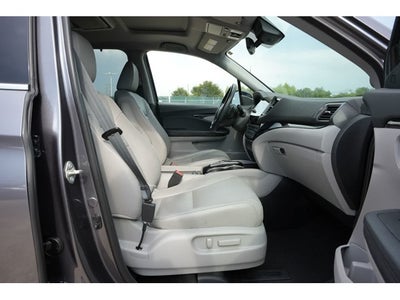 2020 Honda Pilot Touring 8-Passenger