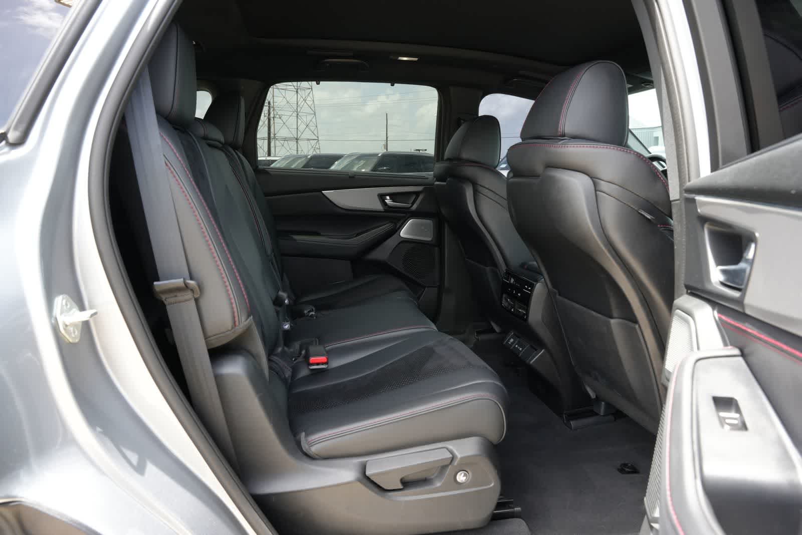 2025 Acura MDX w/A-Spec Package