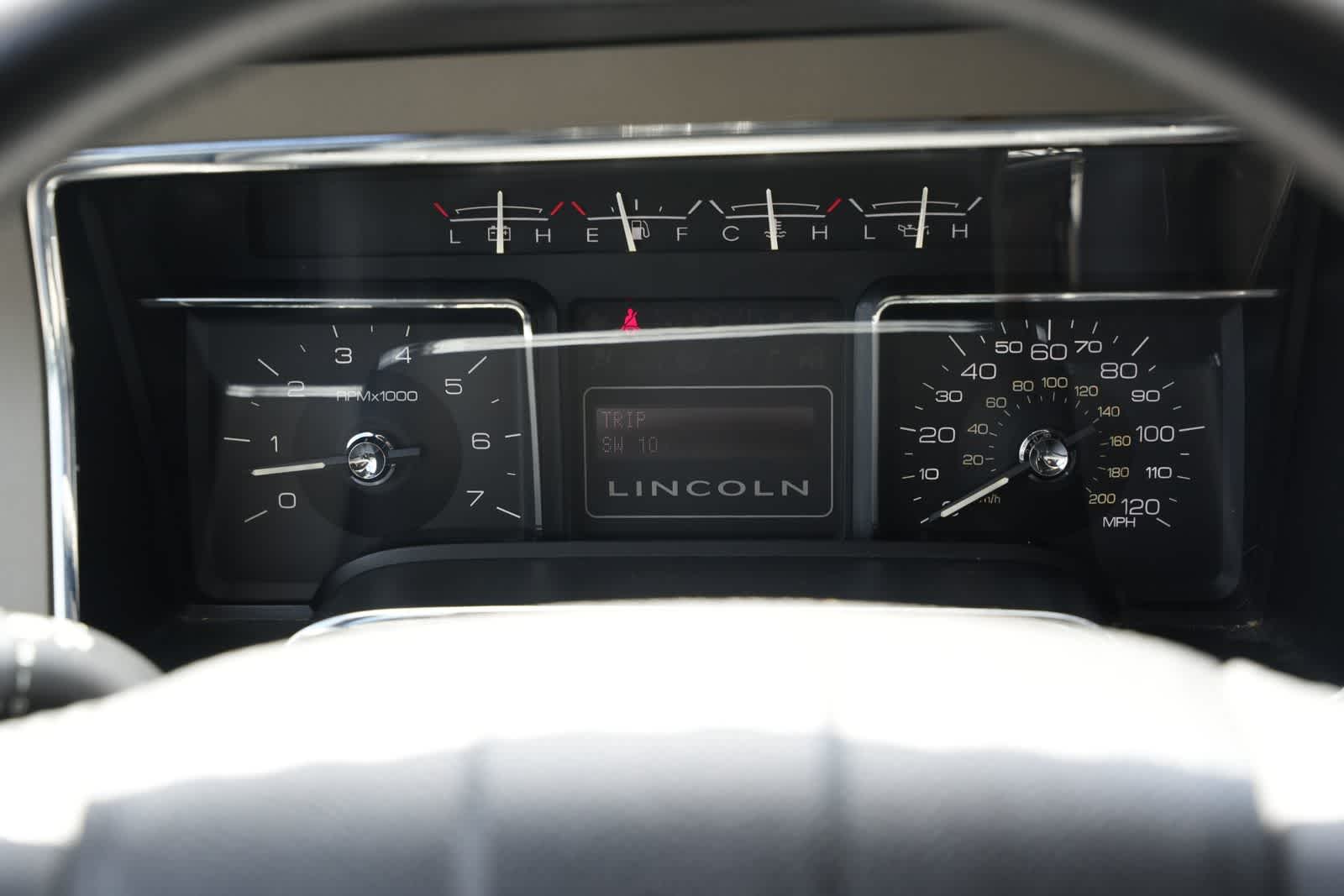 2014 Lincoln Navigator 4WD 4dr