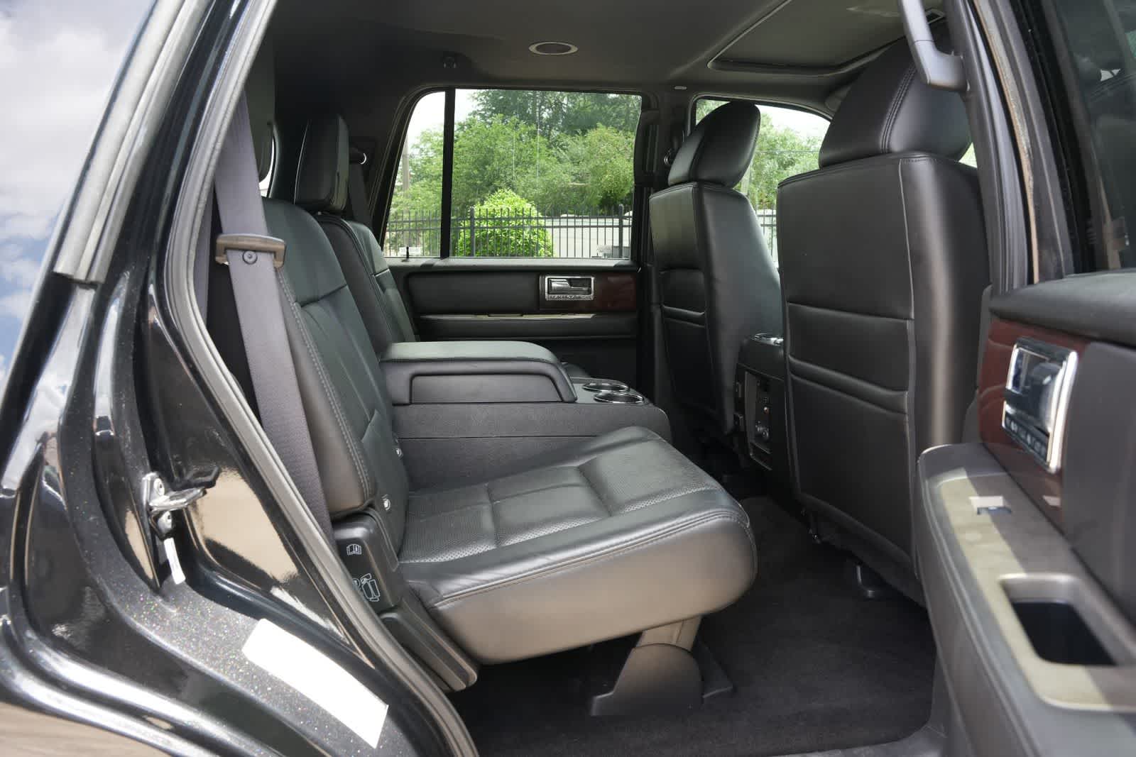 2014 Lincoln Navigator 4WD 4dr