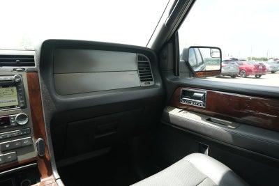 2014 Lincoln Navigator 4WD 4dr