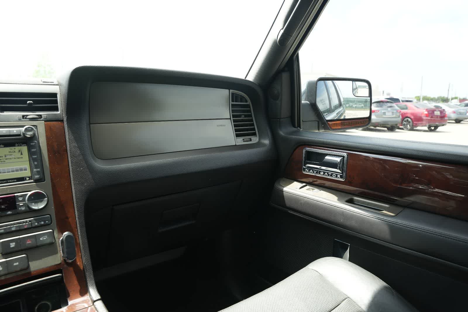 2014 Lincoln Navigator 4WD 4dr