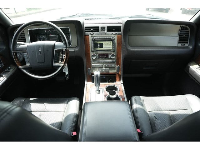 2014 Lincoln Navigator 4WD 4dr