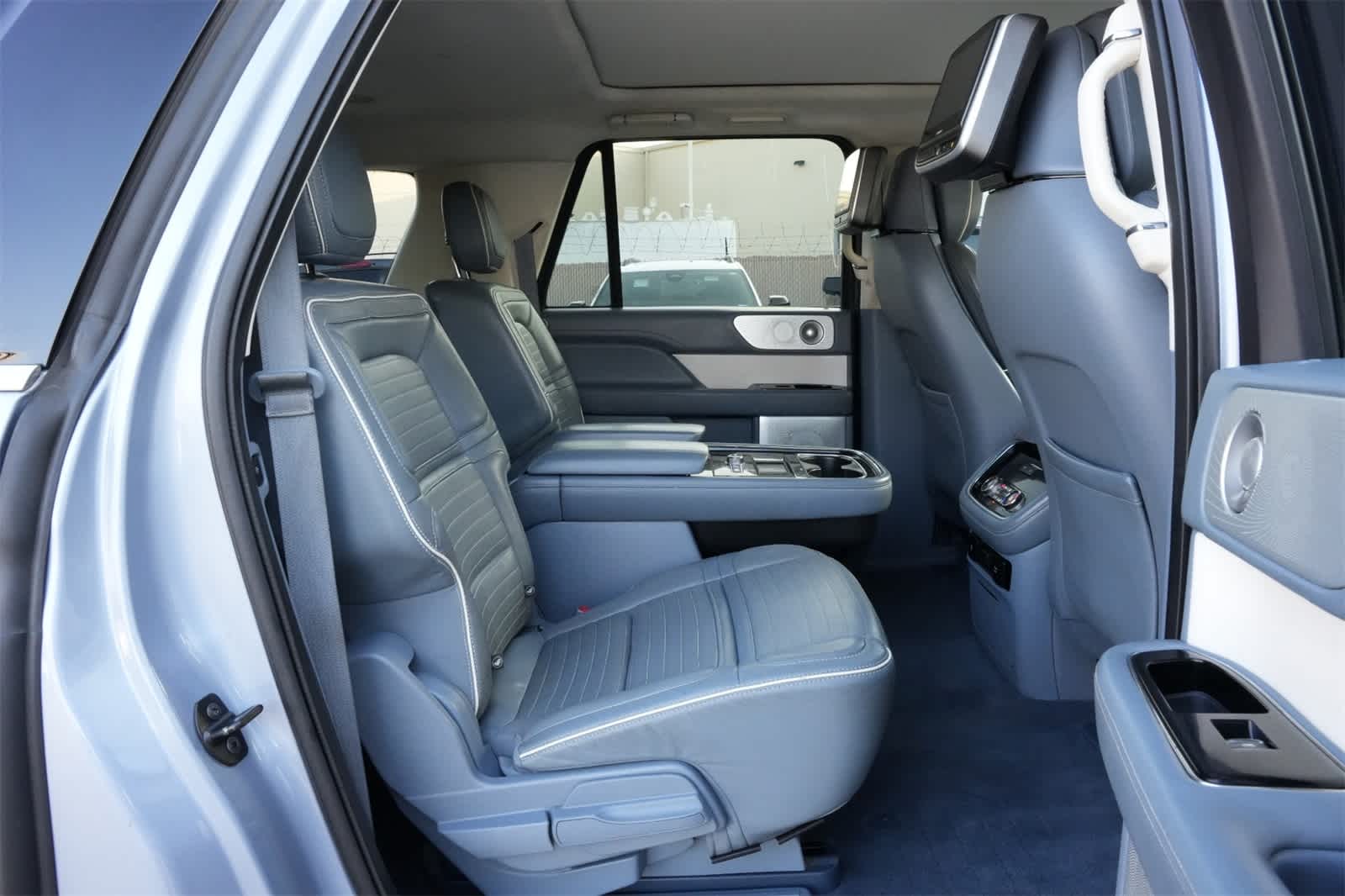 2018 Lincoln Navigator L Black Label