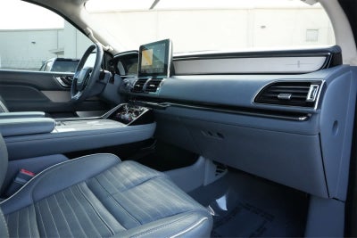 2018 Lincoln Navigator L Black Label