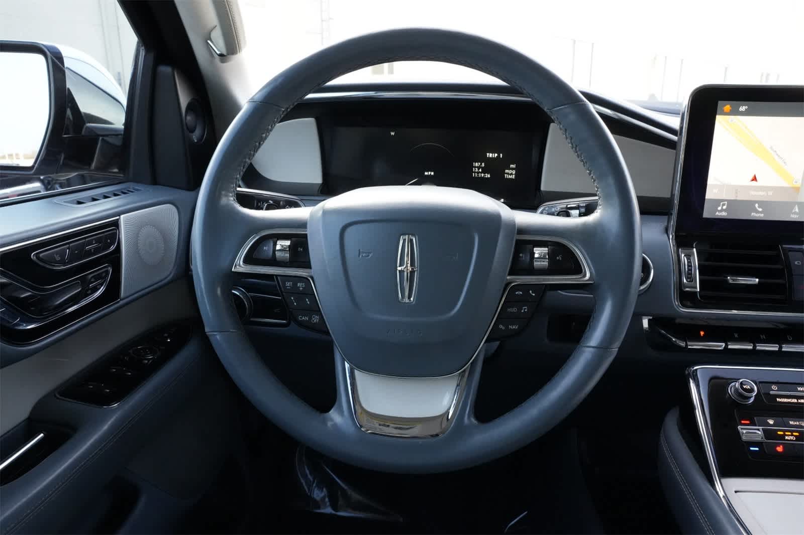 2018 Lincoln Navigator L Black Label