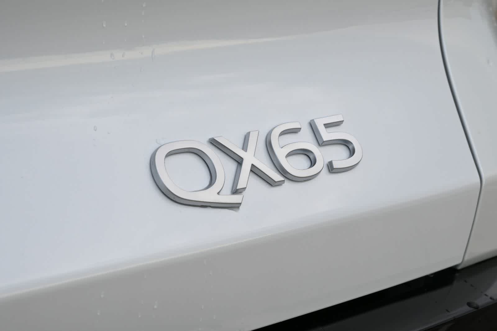 2027 INFINITI QX65 LUXE