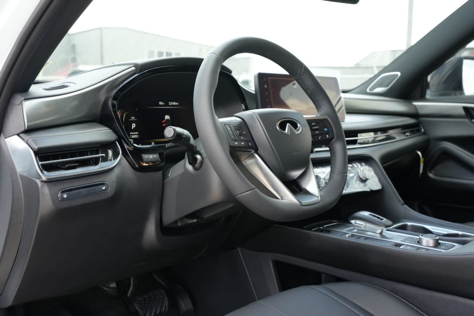 2027 INFINITI QX65 LUXE