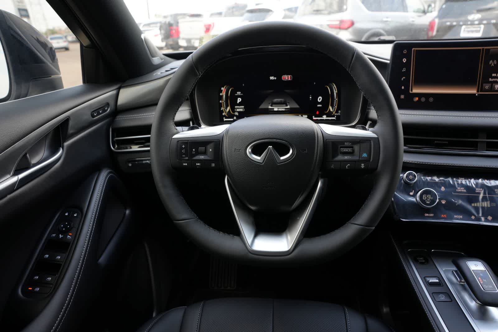 2027 INFINITI QX65 LUXE