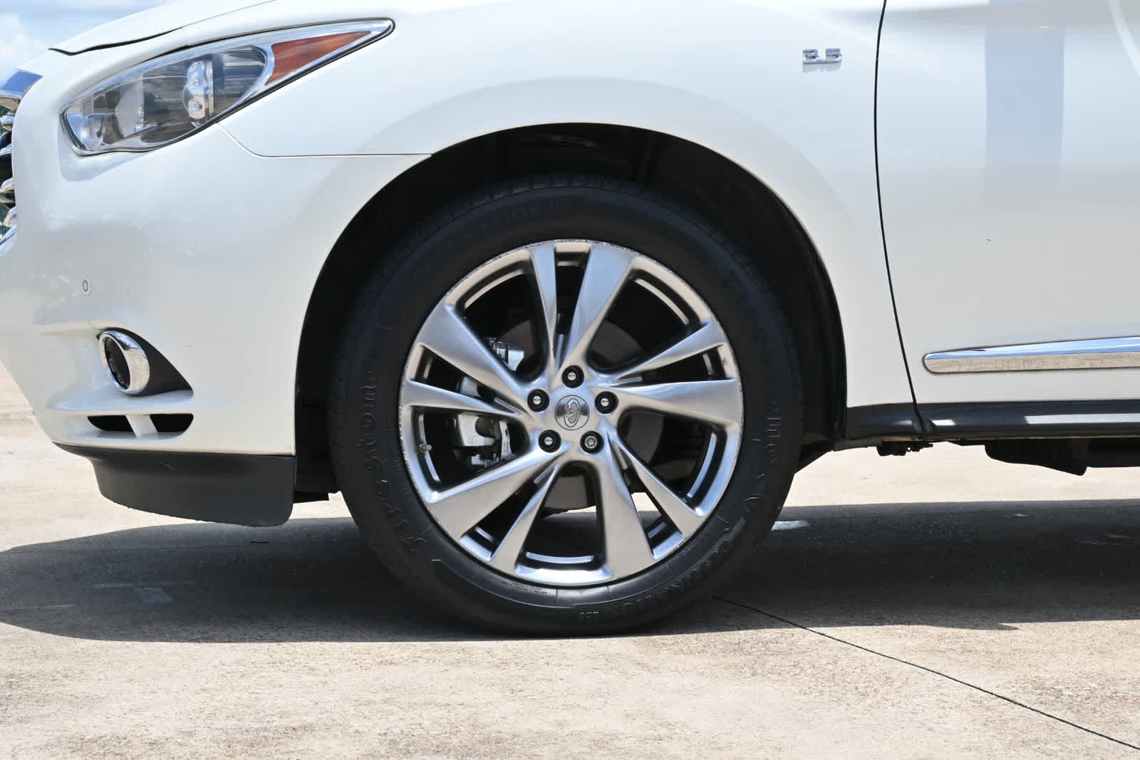 2015 INFINITI QX60 FWD 4dr