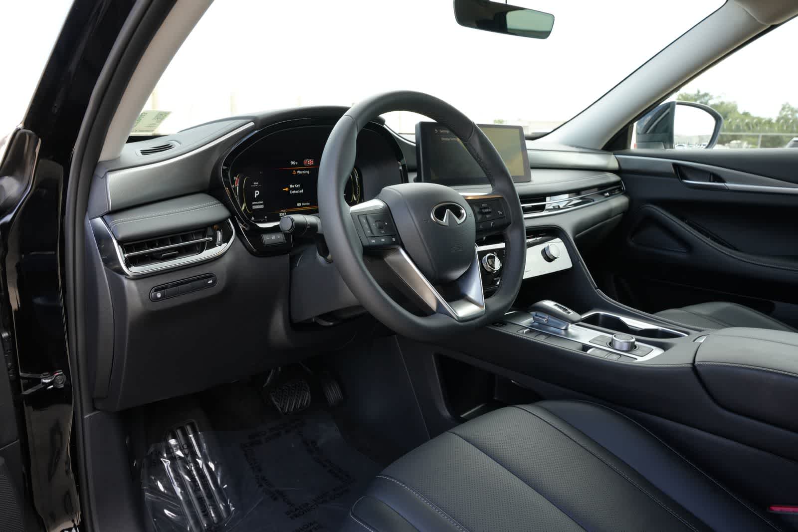 2027 INFINITI QX60 PURE