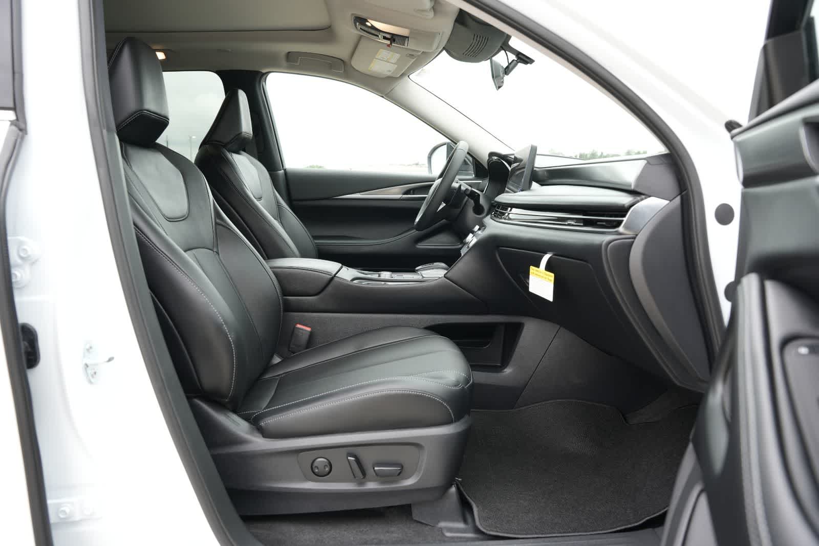 2027 INFINITI QX60 PURE