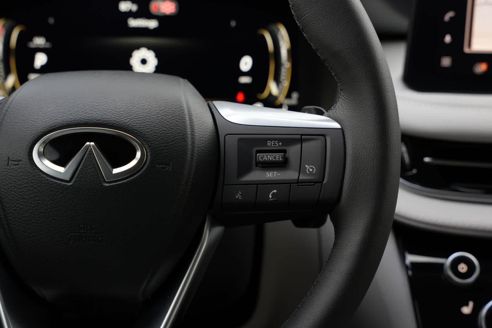 2027 INFINITI QX60 PURE