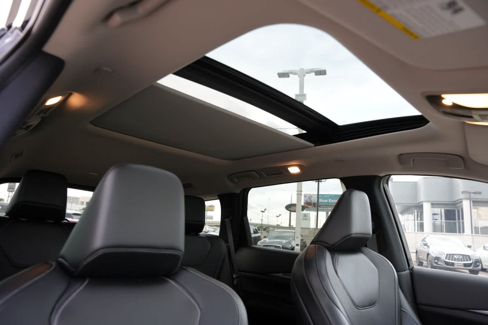 2027 INFINITI QX60 PURE