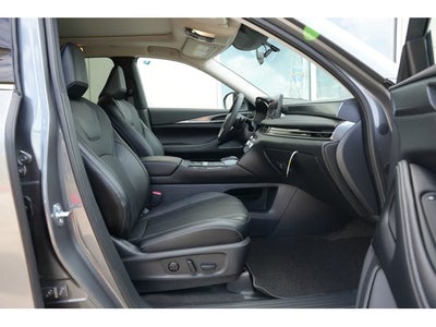 2027 INFINITI QX60 PURE