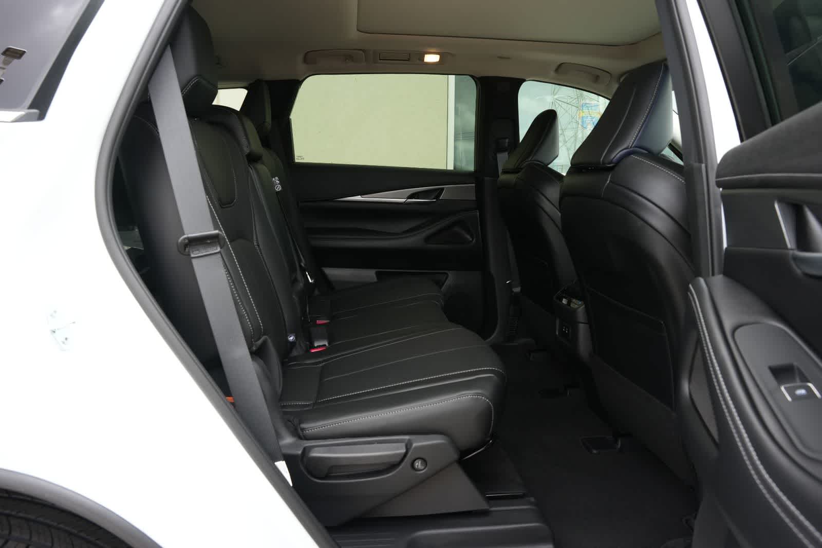 2026 INFINITI QX60 PURE