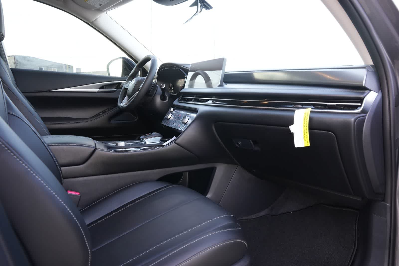2026 INFINITI QX60 PURE