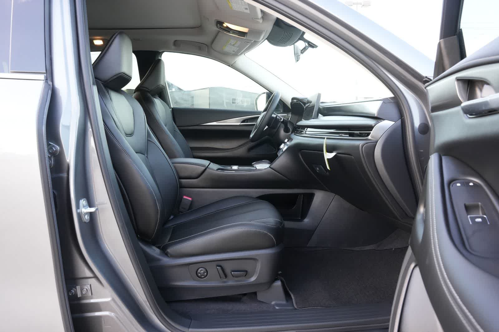 2026 INFINITI QX60 PURE