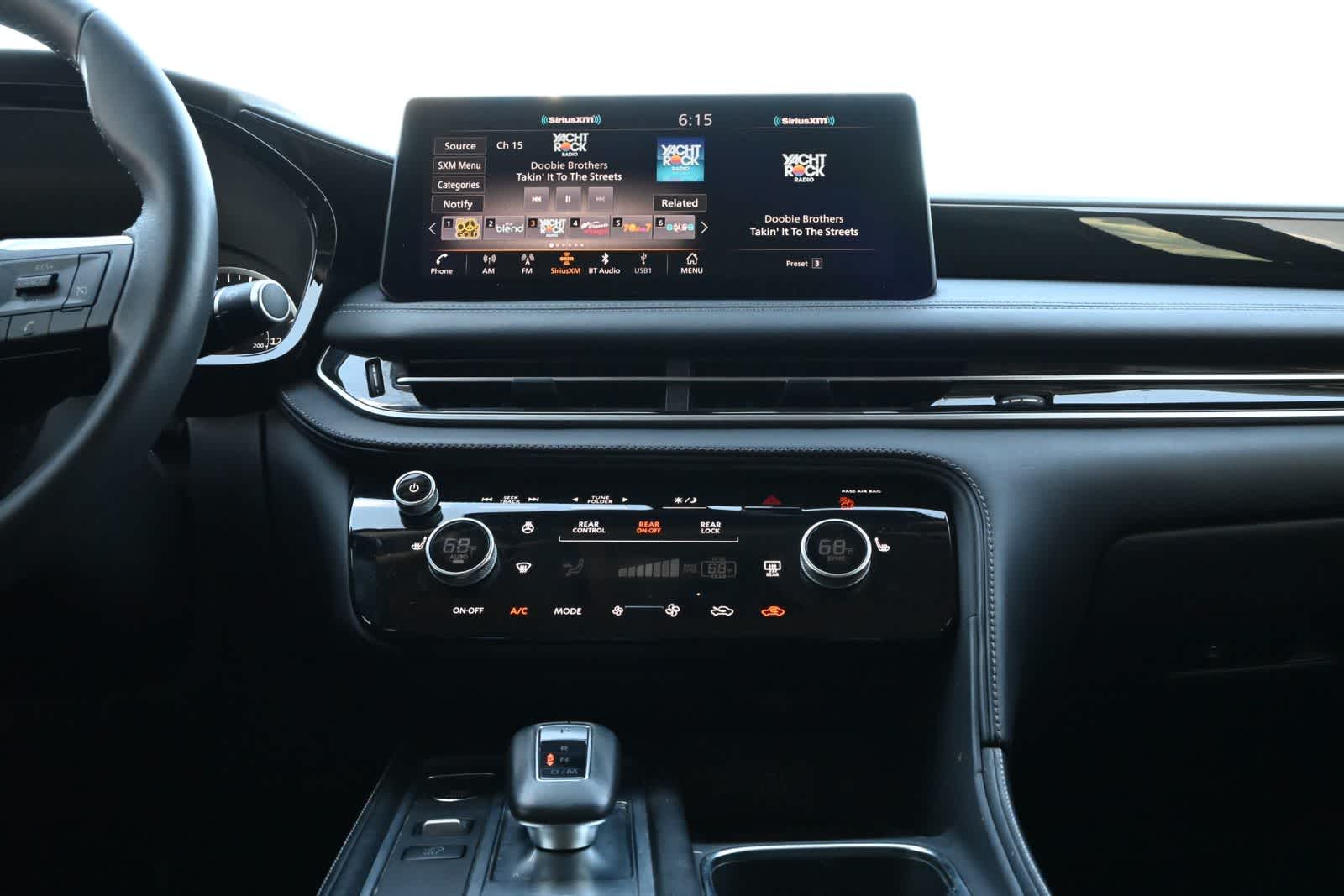 2025 INFINITI QX60 PURE