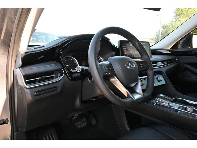 2025 INFINITI QX60 PURE