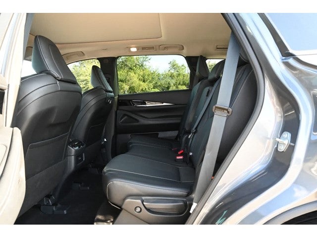 2025 INFINITI QX60 PURE