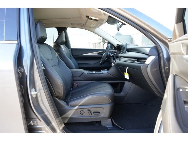 2026 INFINITI QX60 PURE