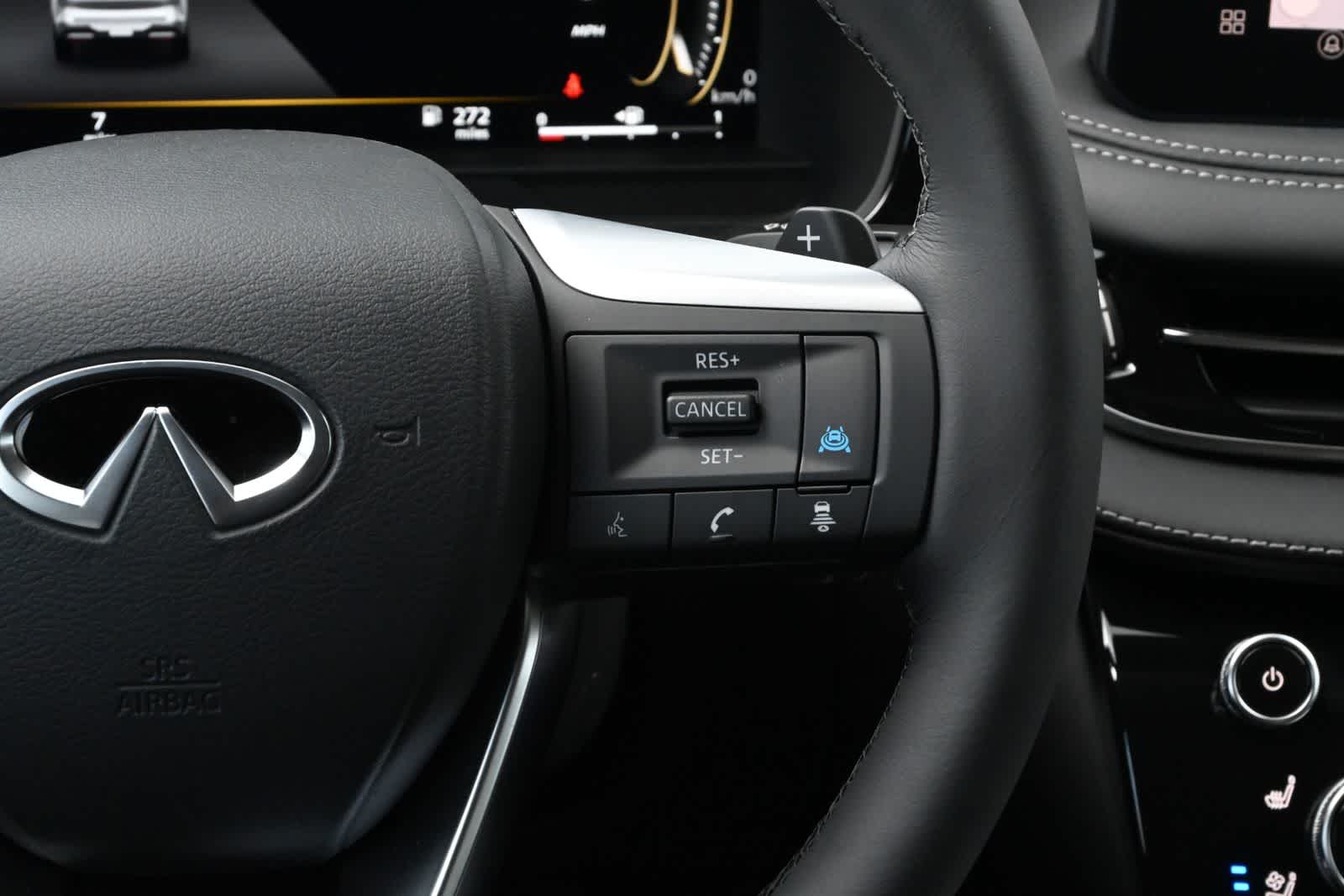 2027 INFINITI QX60 LUXE