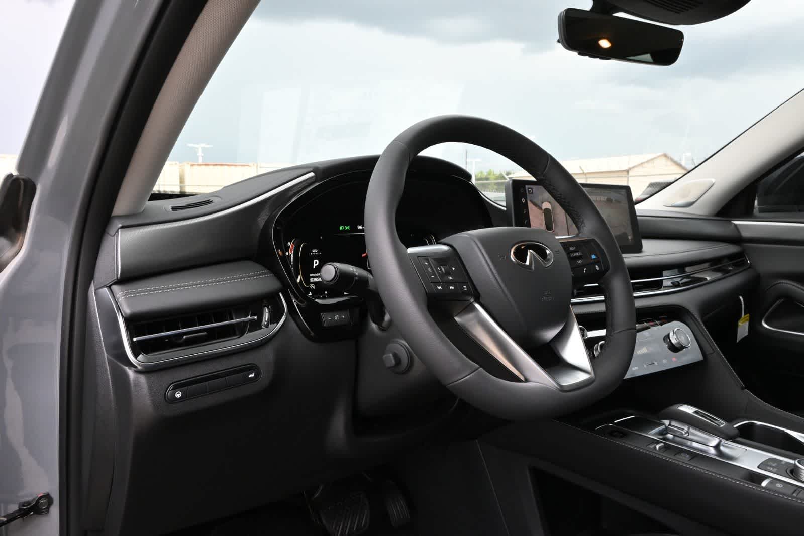 2027 INFINITI QX60 LUXE