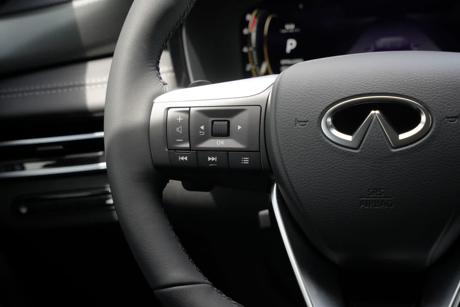 2027 INFINITI QX60 LUXE