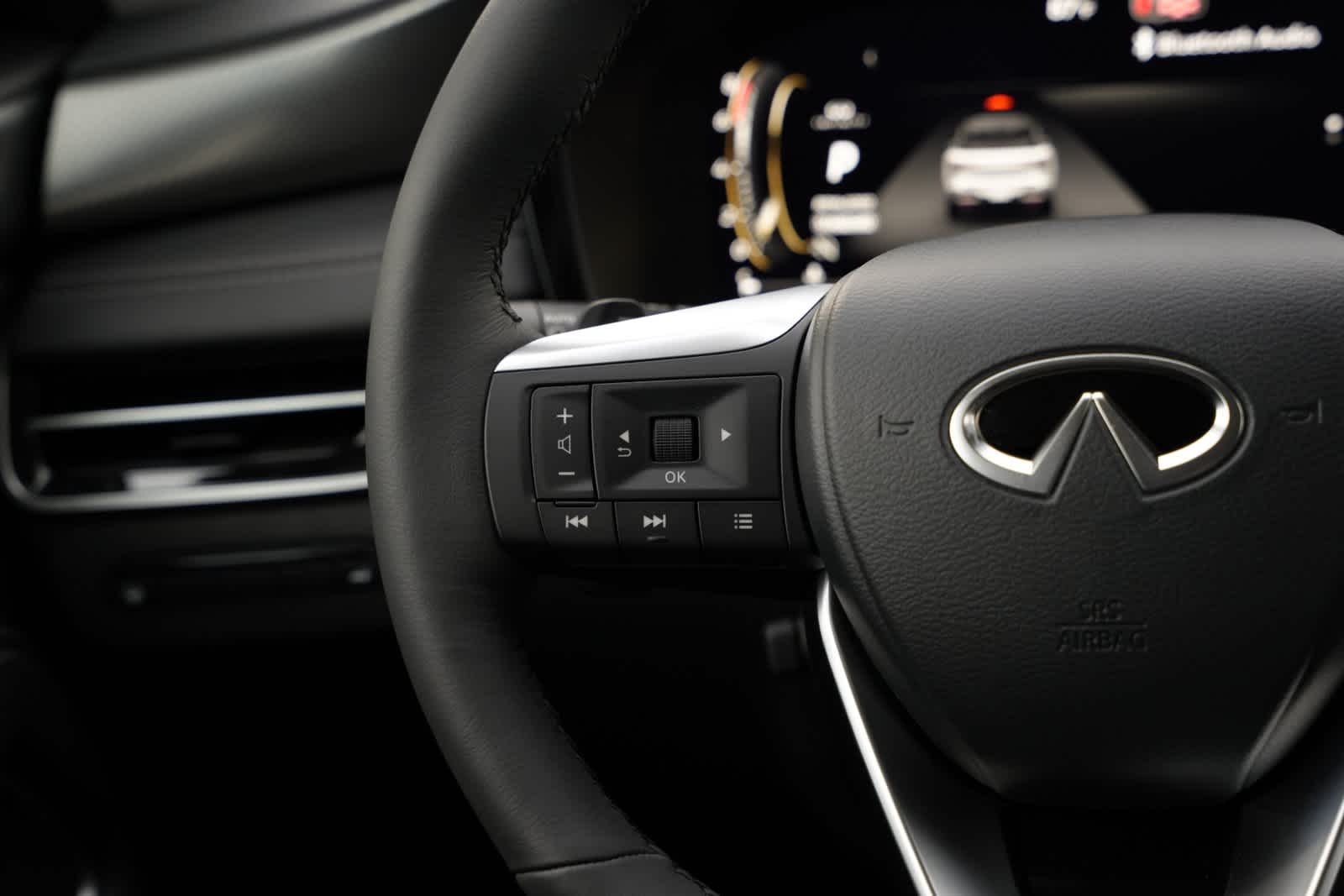 2027 INFINITI QX60 LUXE