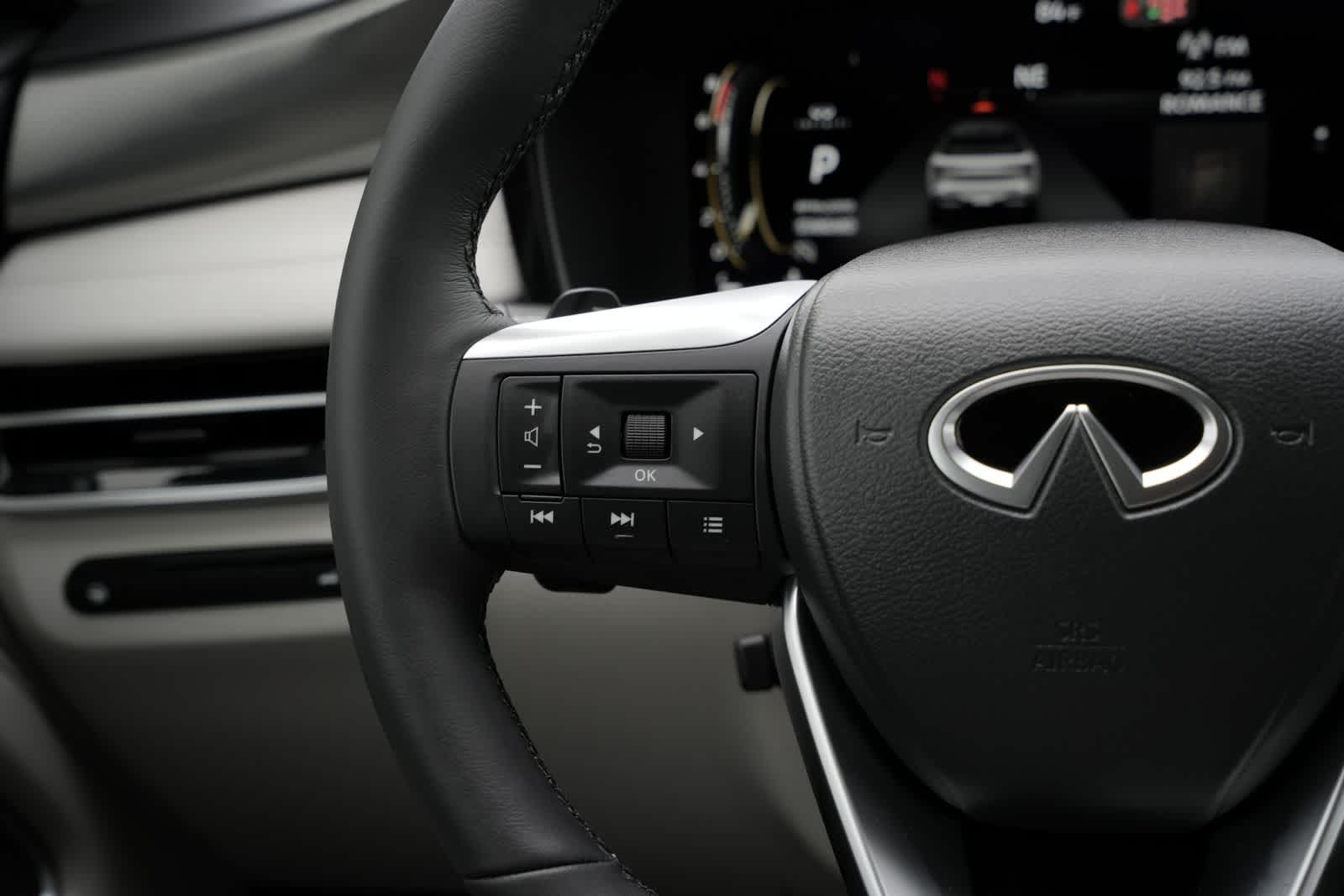 2027 INFINITI QX60 LUXE
