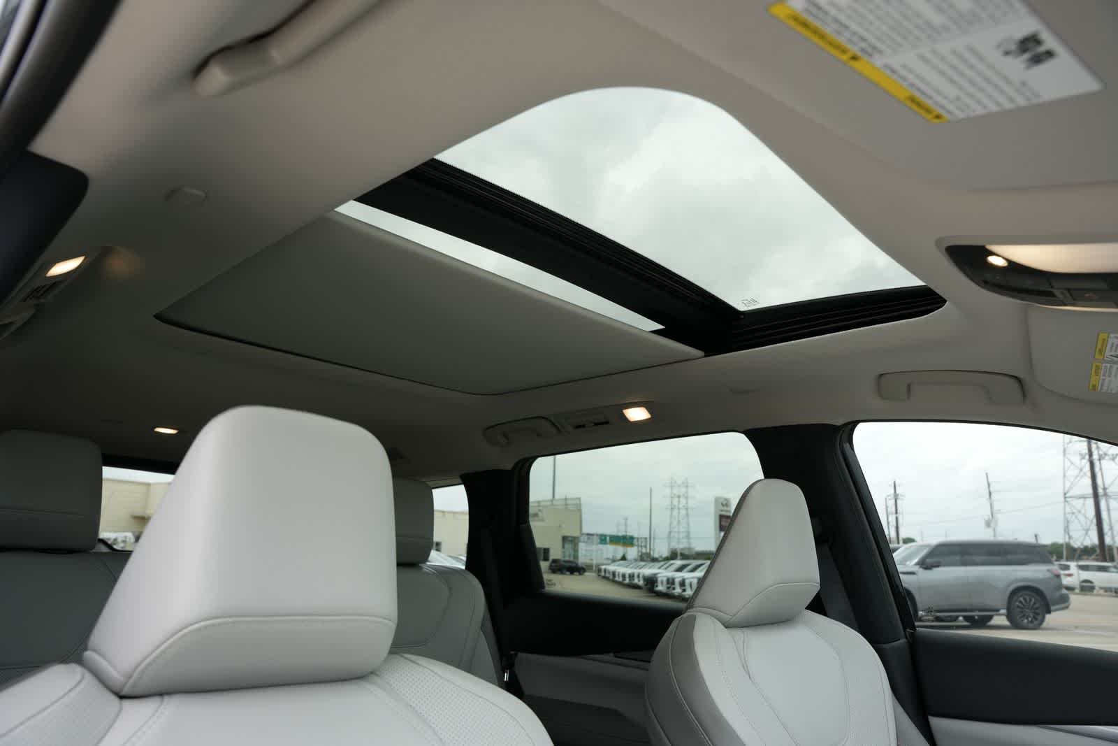 2027 INFINITI QX60 LUXE