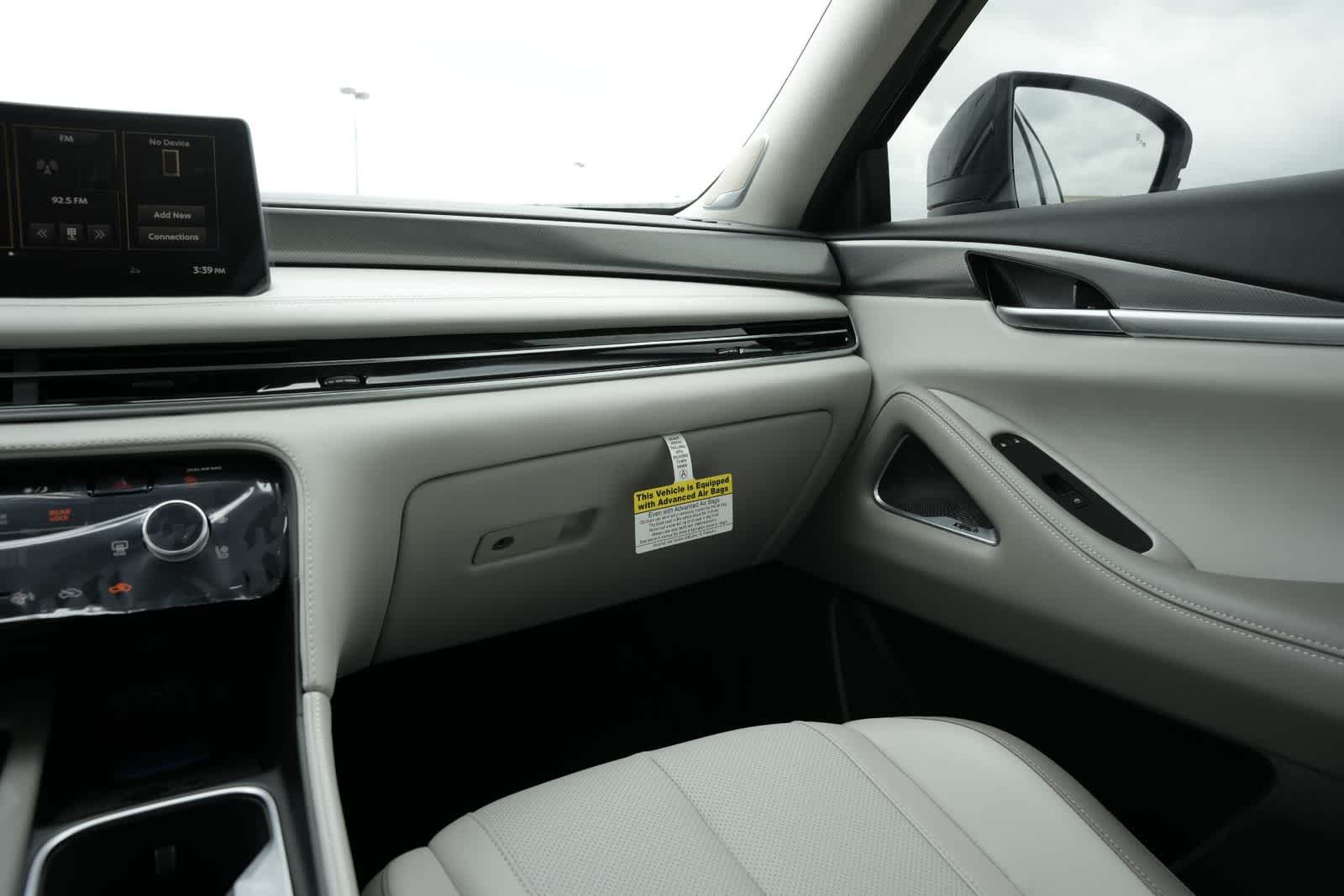 2027 INFINITI QX60 LUXE