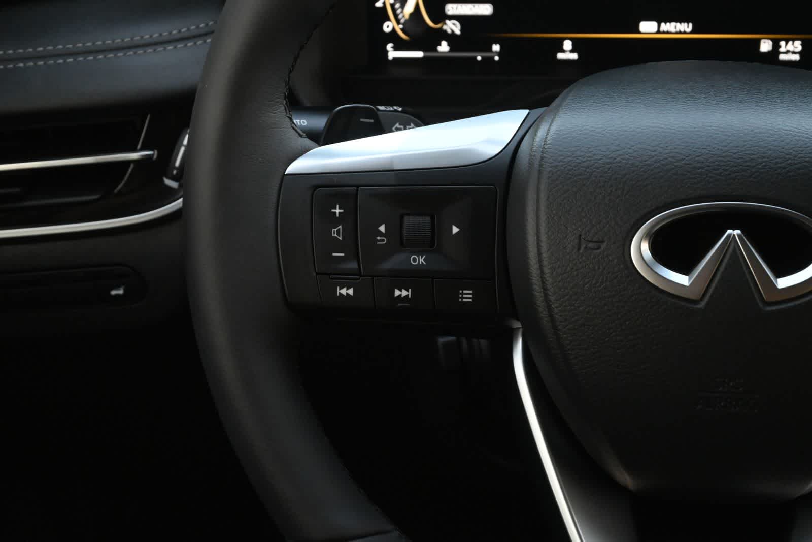 2027 INFINITI QX60 LUXE