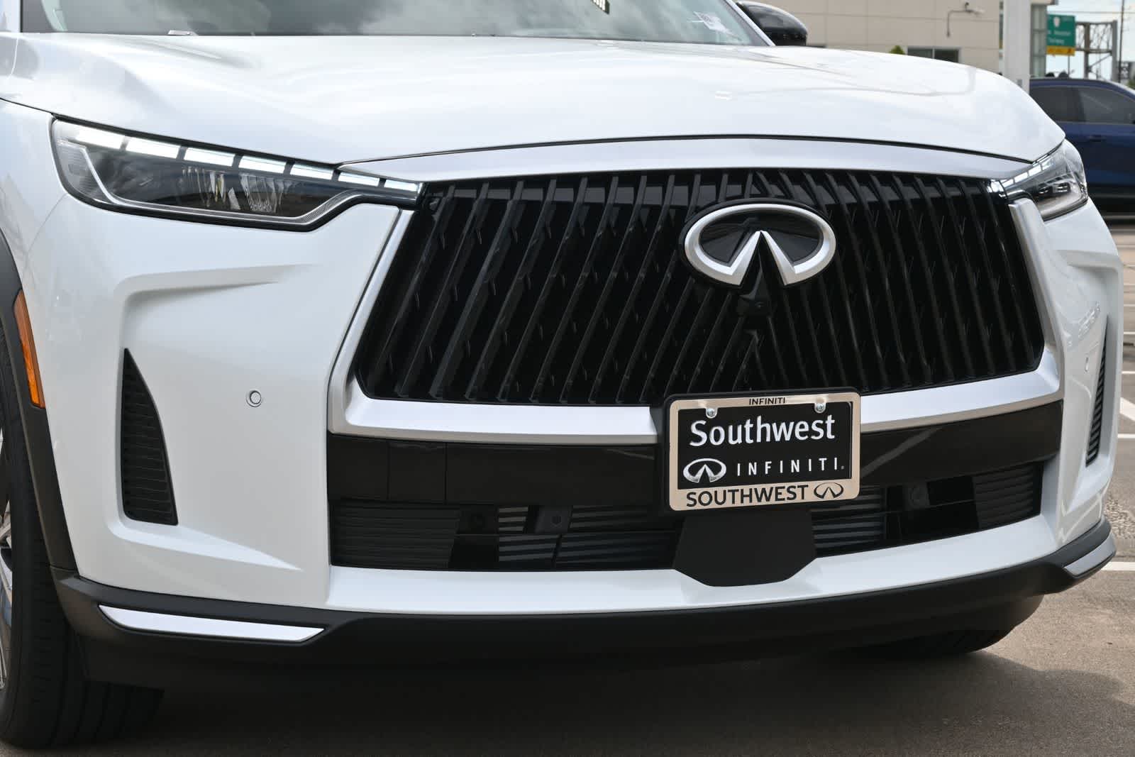 2027 INFINITI QX60 LUXE