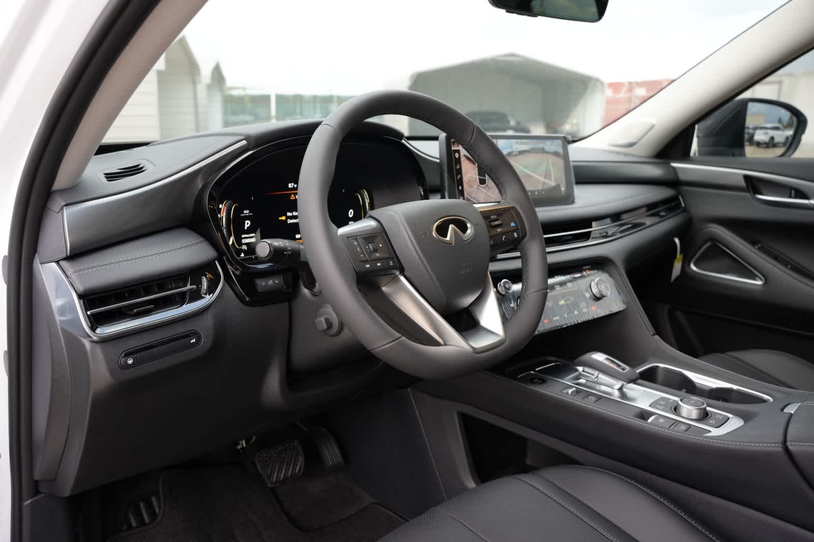 2027 INFINITI QX60 LUXE