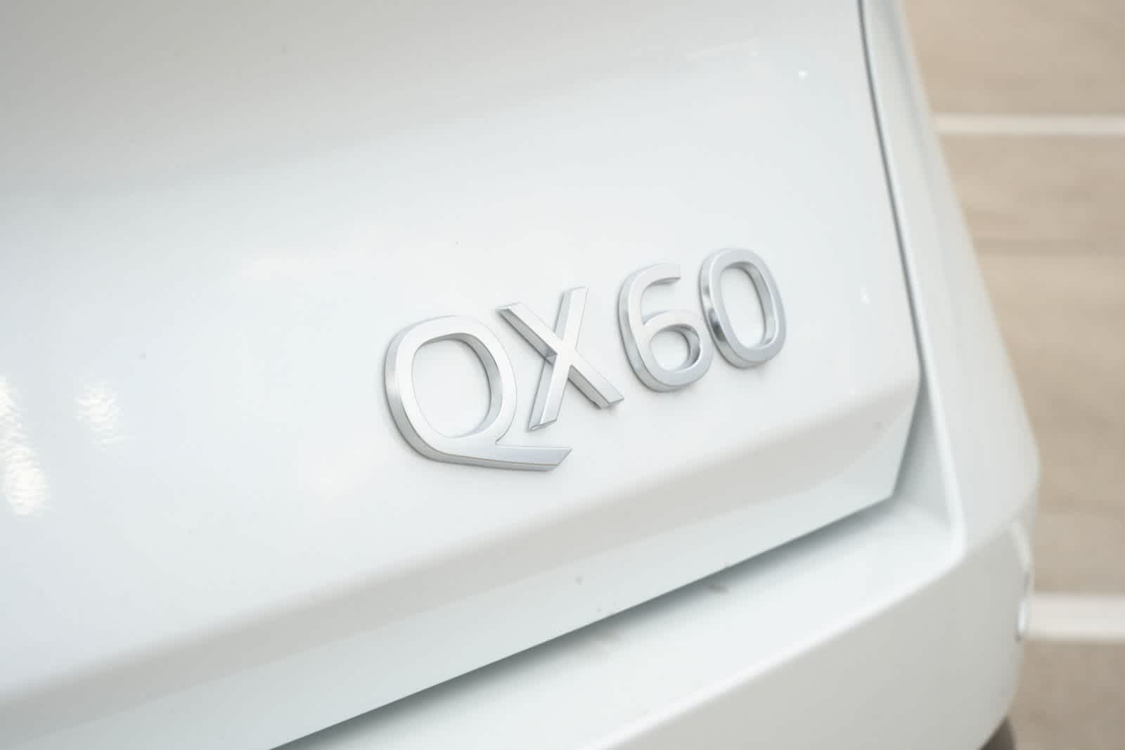 2027 INFINITI QX60 LUXE