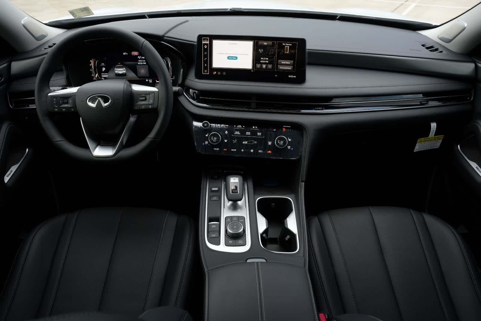 2027 INFINITI QX60 LUXE