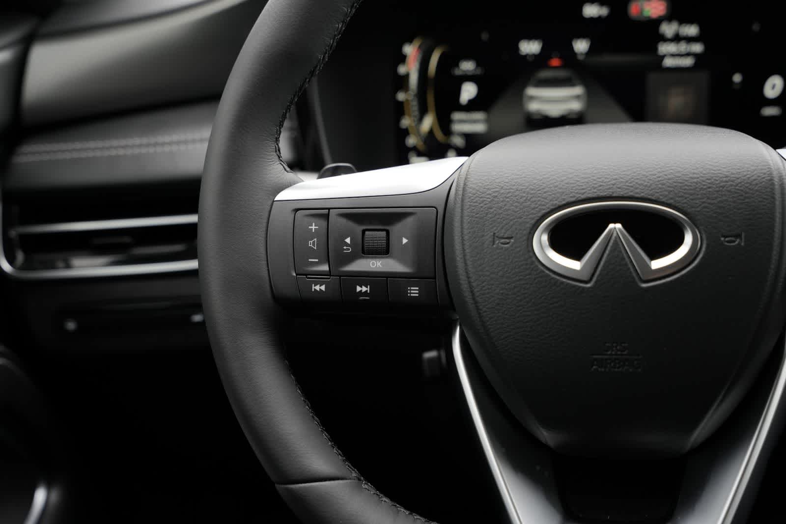 2027 INFINITI QX60 LUXE
