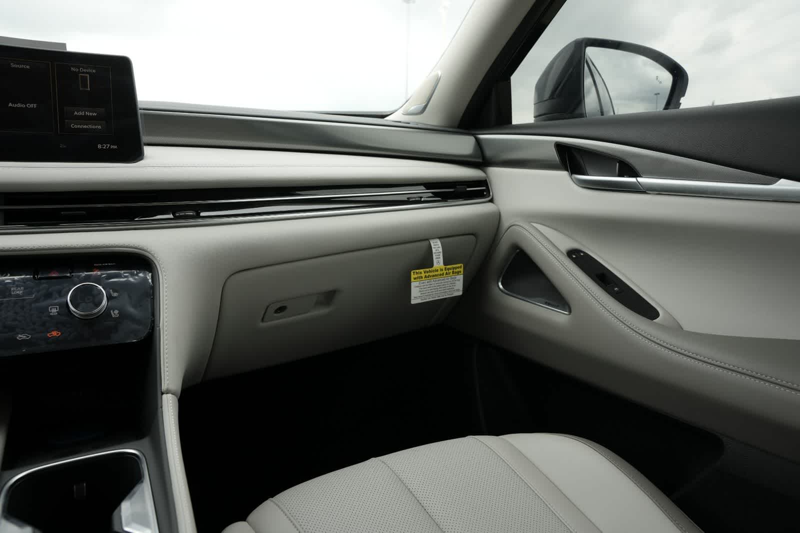 2027 INFINITI QX60 LUXE