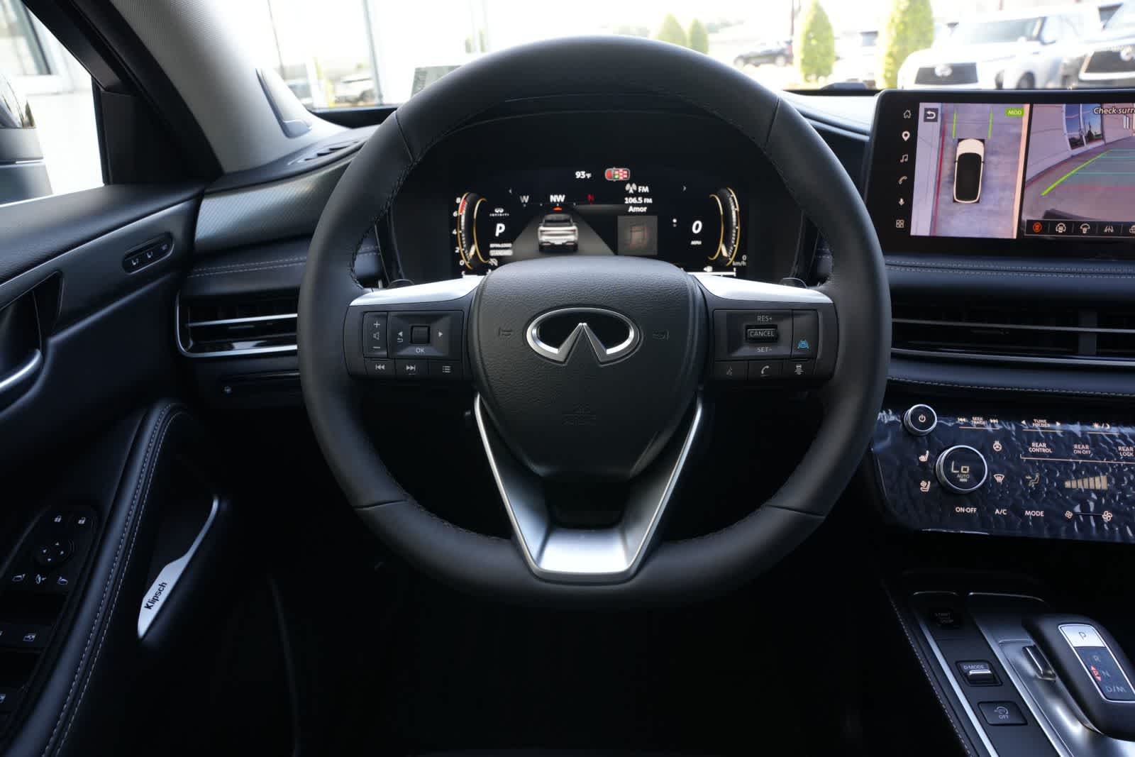 2027 INFINITI QX60 LUXE