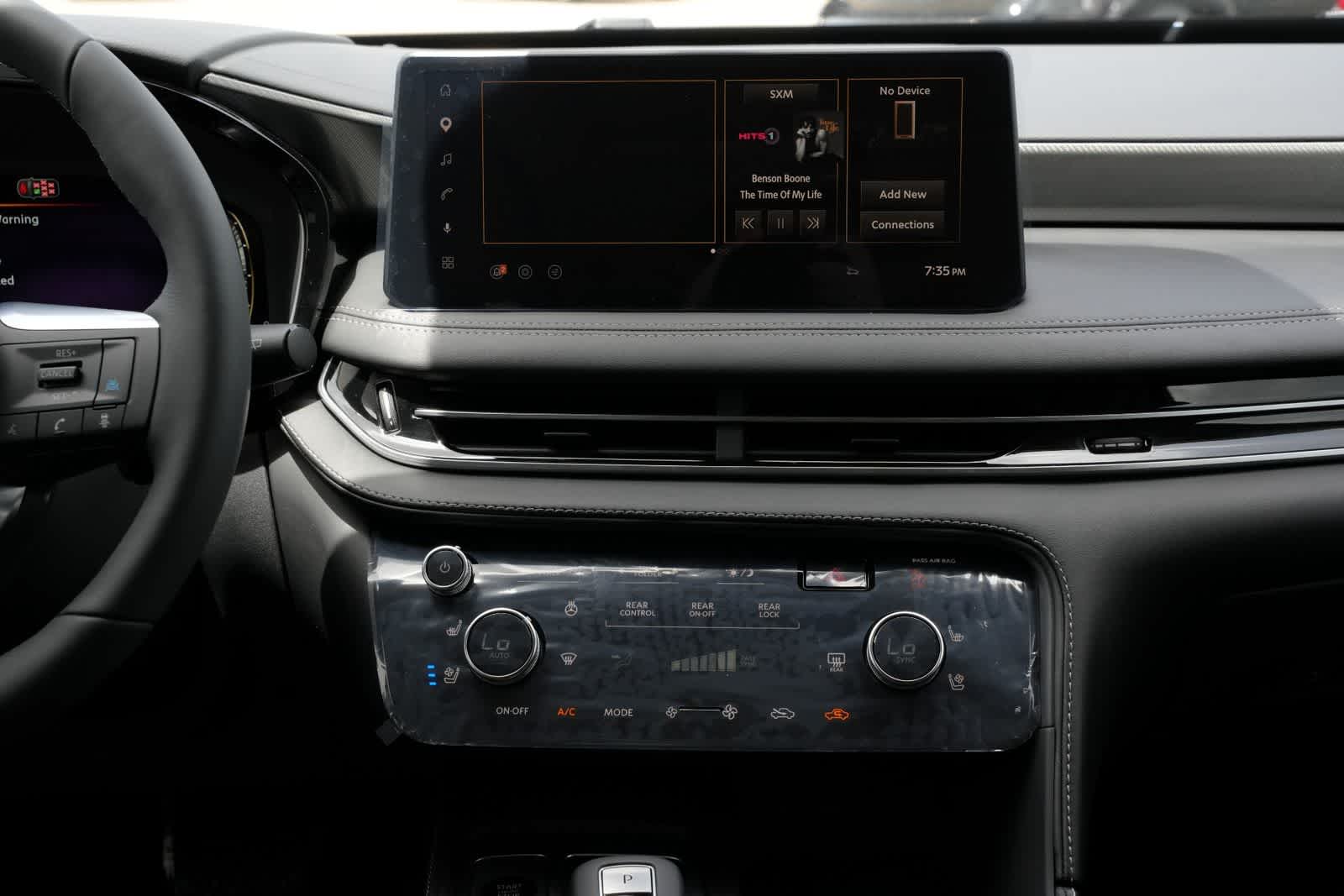 2027 INFINITI QX60 LUXE