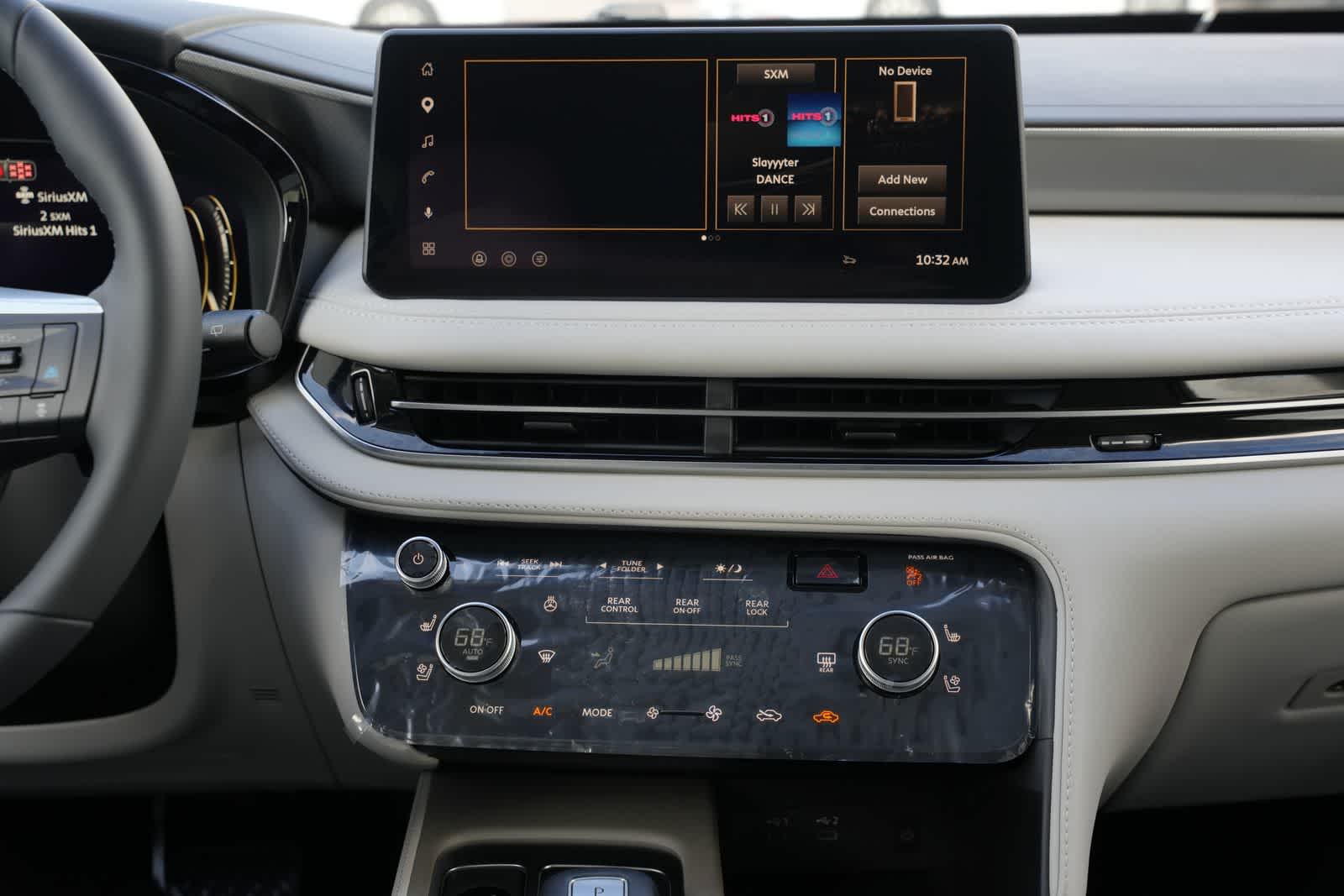 2027 INFINITI QX60 LUXE