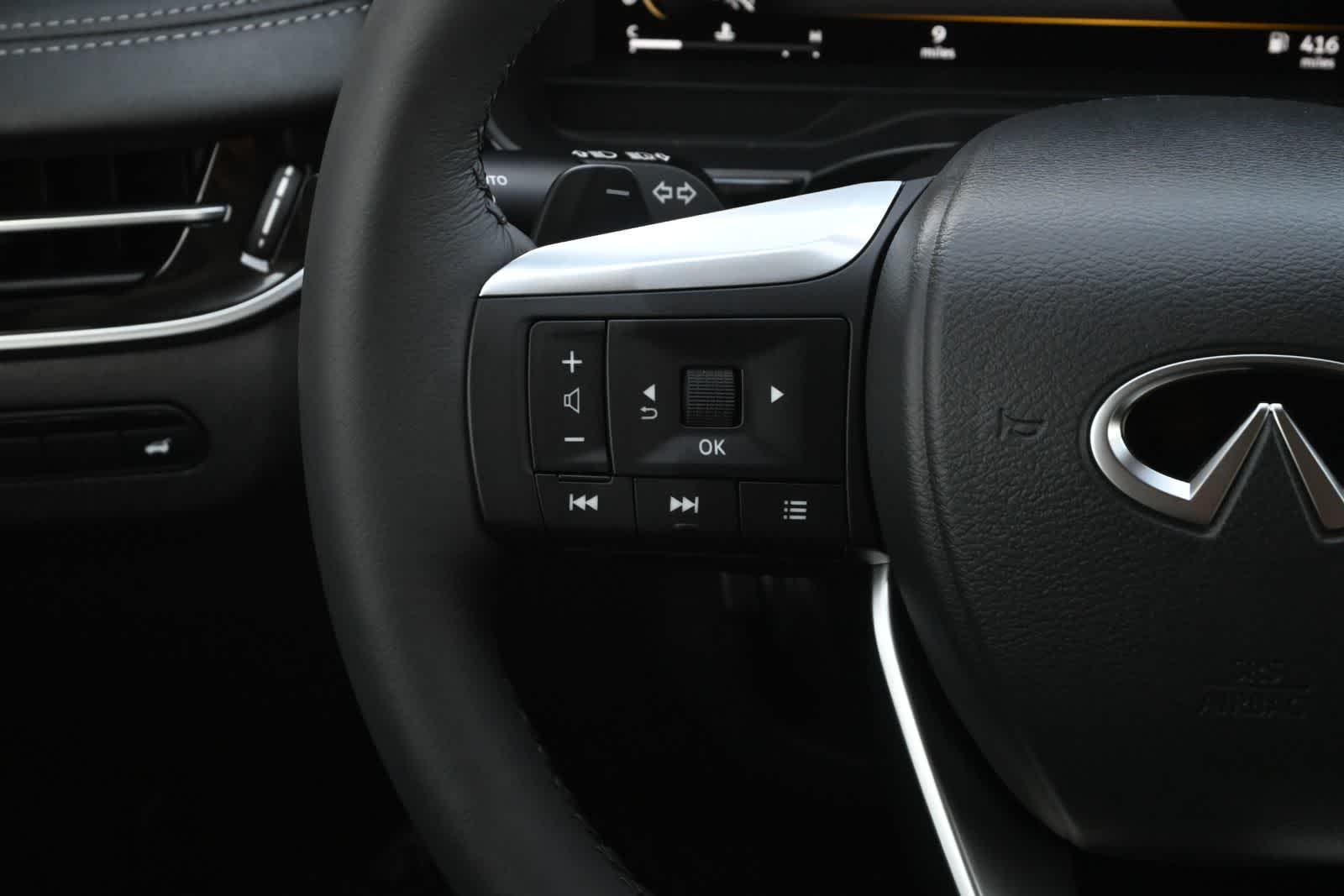 2027 INFINITI QX60 LUXE