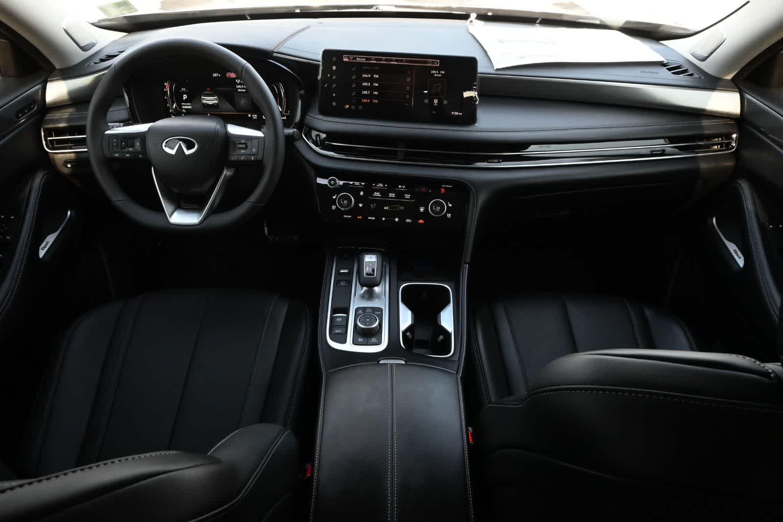 2027 INFINITI QX60 LUXE