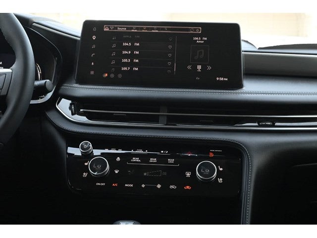 2027 INFINITI QX60 LUXE