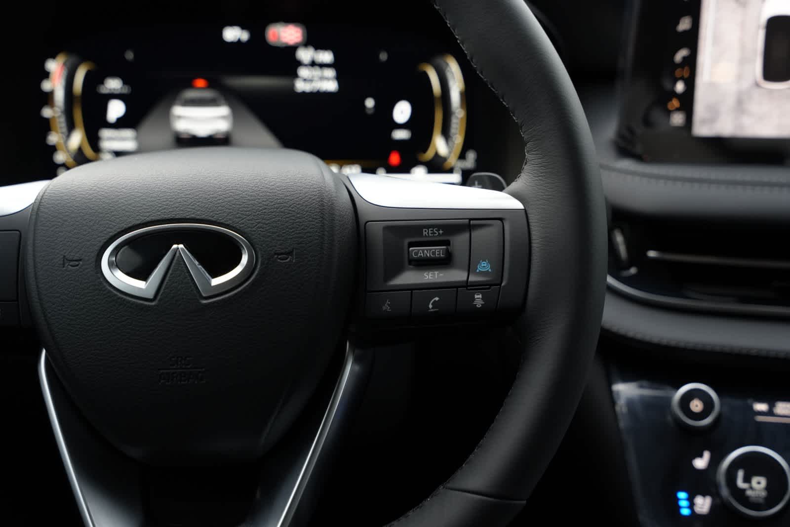 2027 INFINITI QX60 LUXE