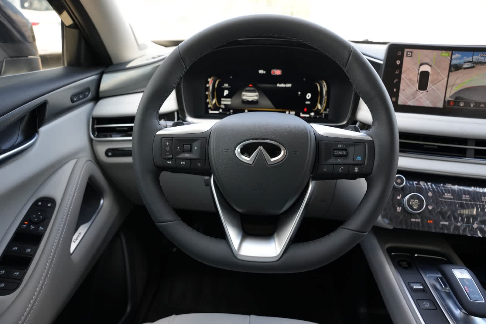 2027 INFINITI QX60 LUXE