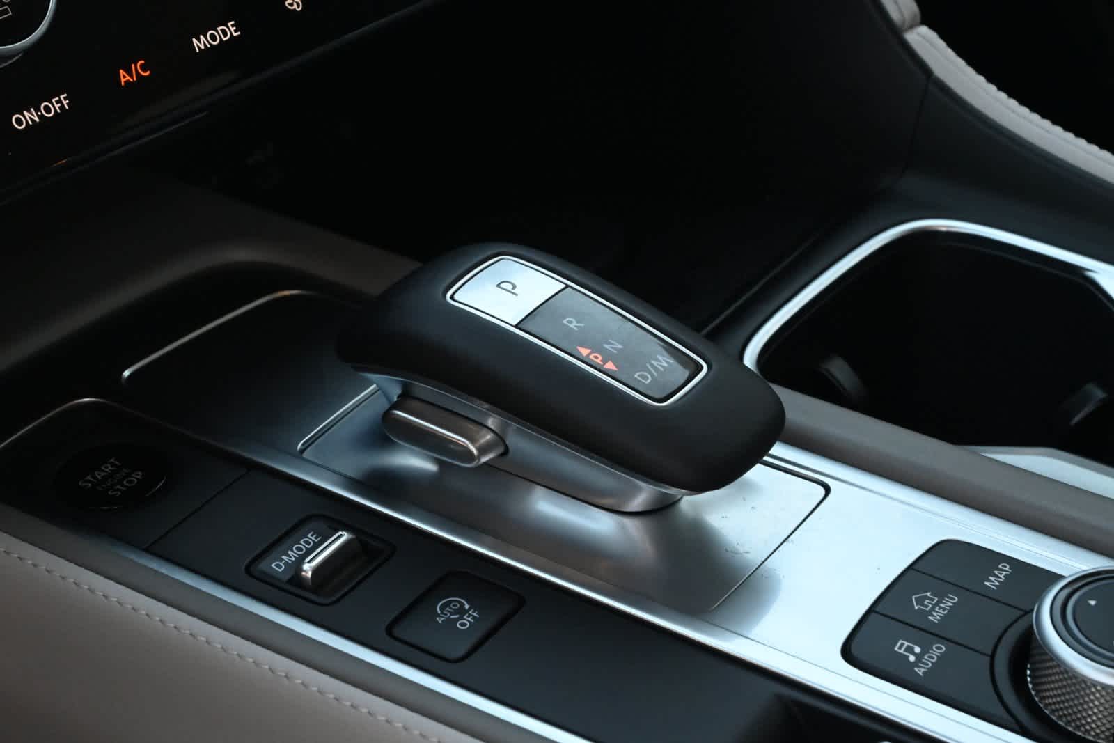 2027 INFINITI QX60 LUXE