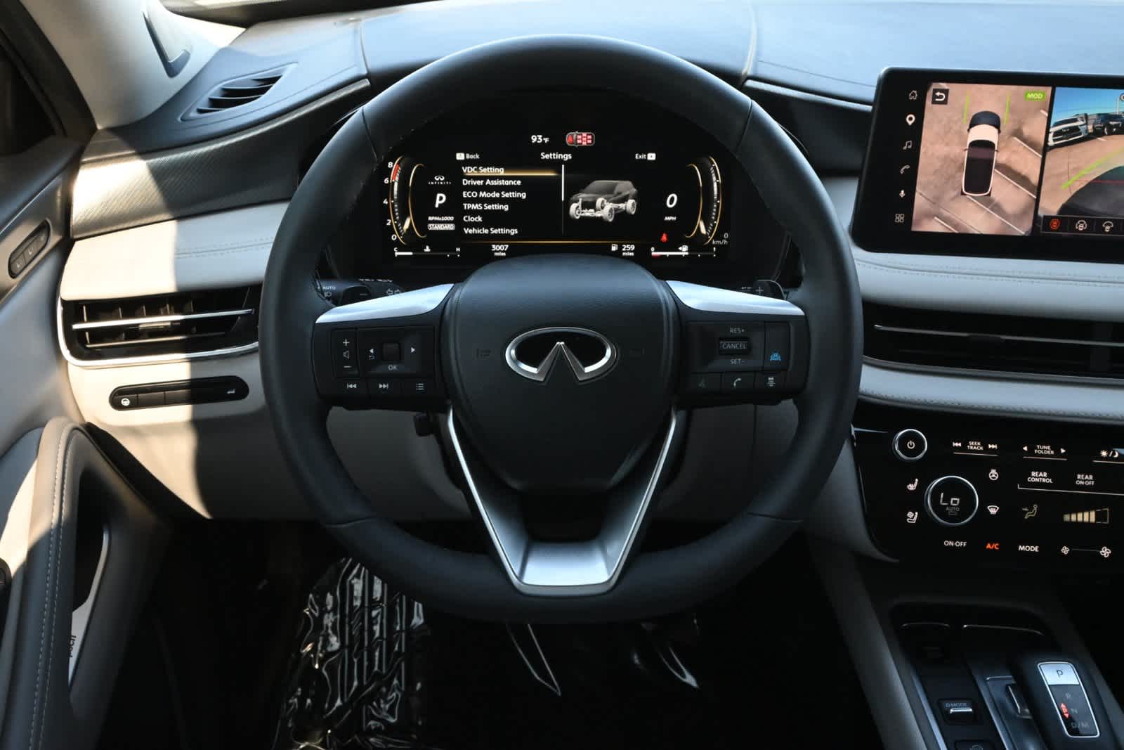 2027 INFINITI QX60 LUXE